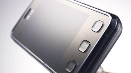 LG KC910 z 8 Mpix oficjalnie 1