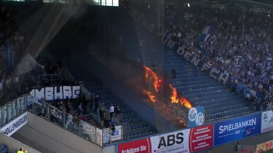 Pożar na meczu 2 Bundesligi