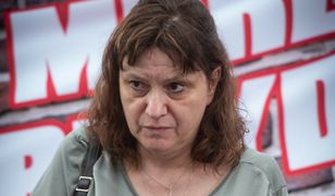 Mąż ofiary katastrofy nie gryzie się język. Mówi o reżyserce