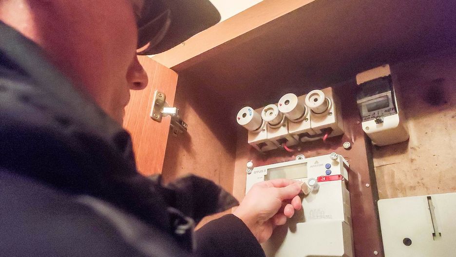 Reporter archiwum 2023 12
29.12.2023 Lodz. Podwyzki cen pradu. Dodatek elektryczny, doplata dla gospodarstw ogrzewajacych pradem, w tym tych korzystajacych z pomp ciepla. Fot. Piotr Kamionka/REPORTER
Piotr Kamionka/REPORTER