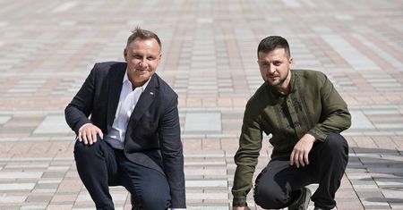 Duda zabłysnął w Davos. Trzy języki w jednej wypowiedzi