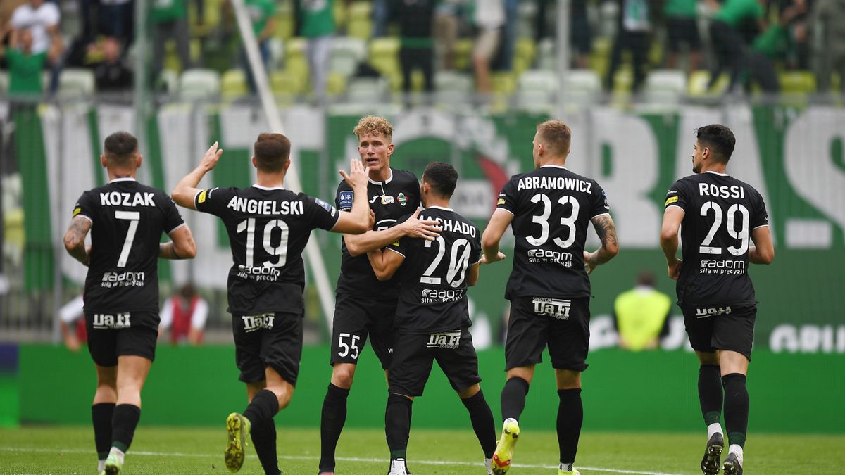 PAP / Marcin Gadomski / Na zdjęciu: piłkarze Radomiaka Radom