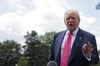 Trump uderza we własnych lojalistów. "Dali się oszukać"