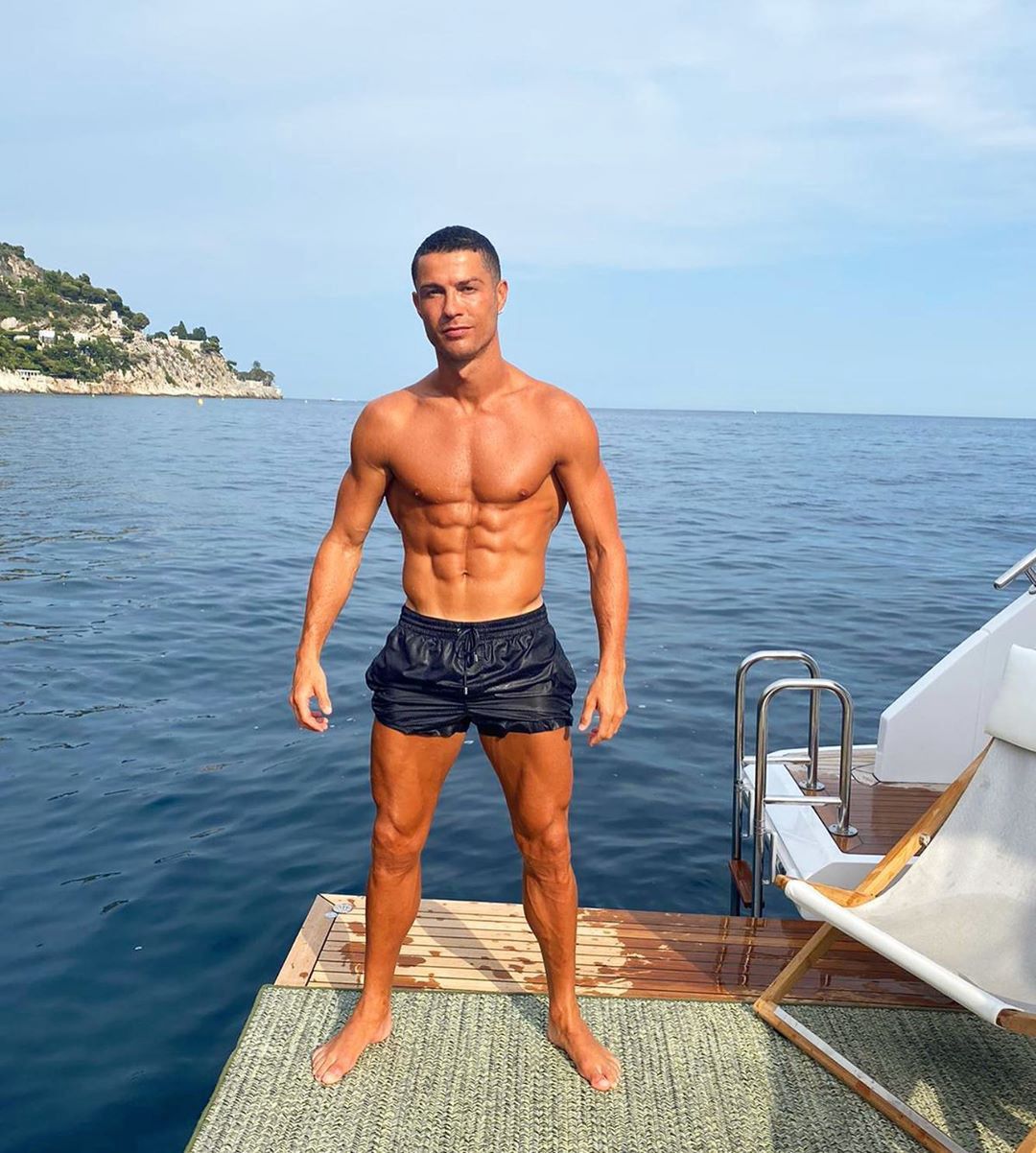 Christiano Ronaldo ma koronawirusa