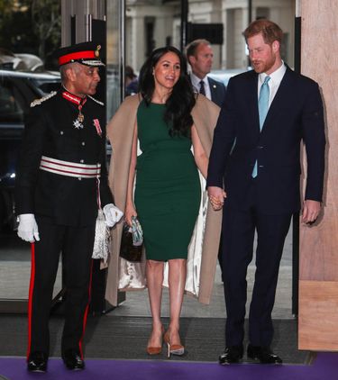 Meghan Markle drugi raz w zaręczynowej sukni. (WellChild Awards w Royal Lancaster Hotel w Bayswater, London)