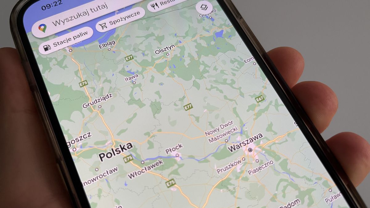 Mapy Google: wersja mobilna na iOS.