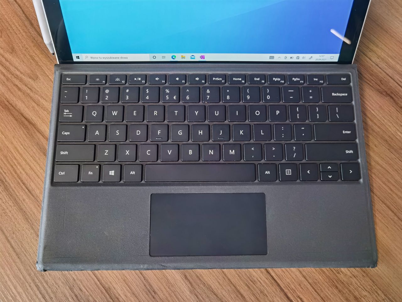 Microsoft Surface Pro 7