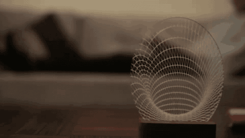 Pretty Smart Lamp: lampa dla niewolników powiadomień. Nawet ona każe sprawdzić Facebooka! 2