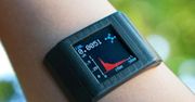 Smartwatch i folia samoprzylepna, czyli jak zmierzyć skład potu bez laboratorium