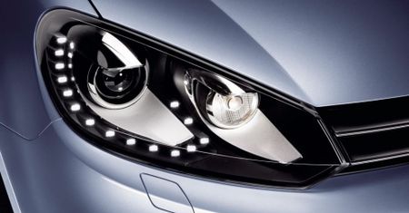 Nowe opcjonalne reflektory do VW Golfa VI