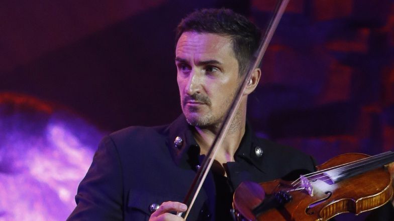 Sebastian Karpiel-Bułecka zwierzył się, że zmaga się z PODSTĘPNĄ CHOROBĄ. "Bał się, że wyjdzie na scenę i UMRZE"