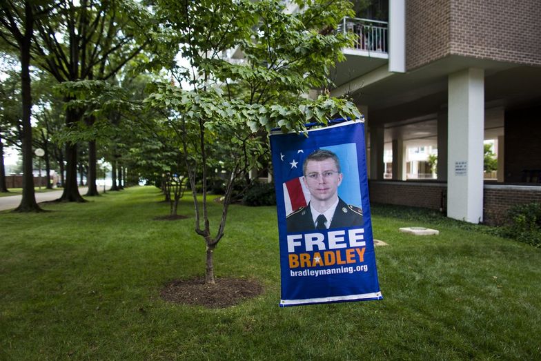 Afera WikiLeaks. Sąd wojskowy uniewinnił Manninga od głównego zarzutu