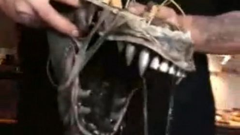 Chcesz kogoś przestraszyć? Zbrób to stylowo i zrób to z Obcym! (wideo) 1