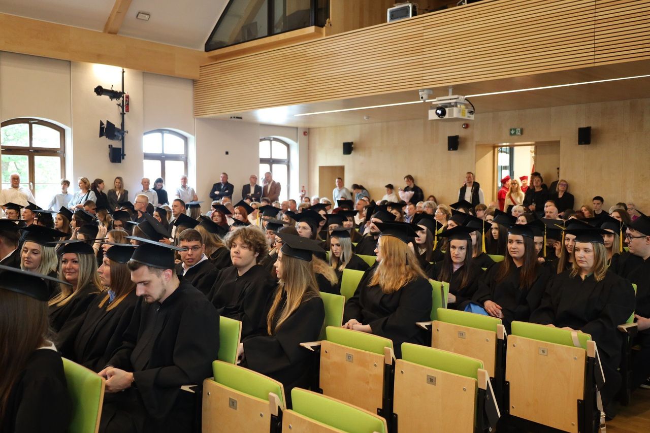 Absolutorium 2025. Uroczyste pożegnanie absolwentów Uniwersytetu Pomorskiego w Słupsku