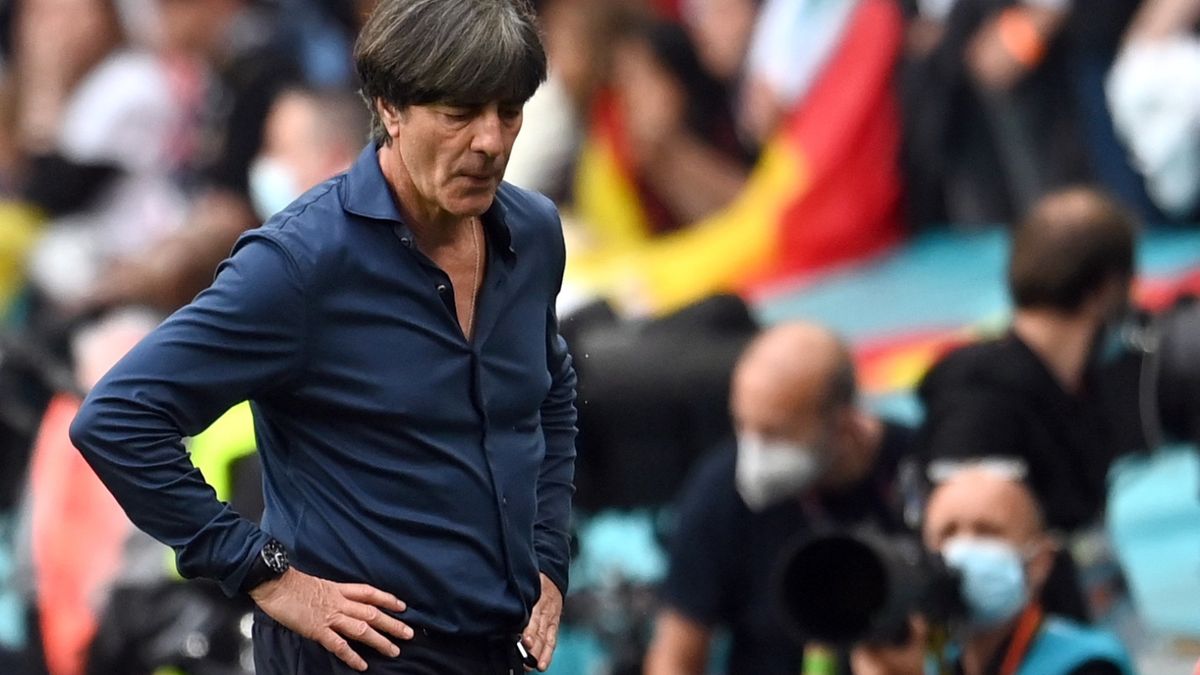 Zdjęcie okładkowe artykułu: PAP/EPA / Andy Rain / Na zdjęciu: Joachim Loew