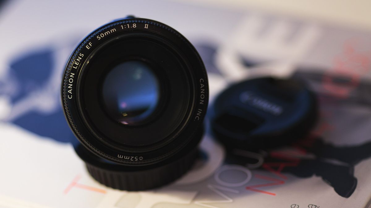 Uważajcie na podrobione obiektywy Canona 1