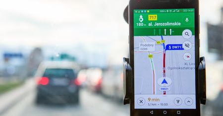 Google Maps będzie ostrzegać przed fotoradarami