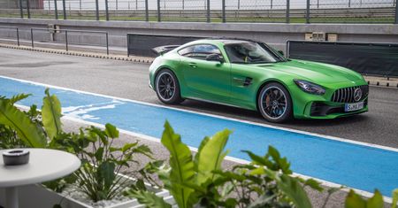 Mercedes-AMG GT R: jak zbliżyliśmy się do 100% możliwości nowego władcy torów wyścigowych
