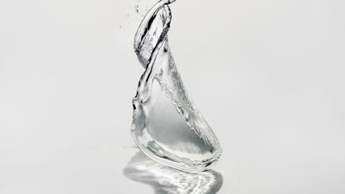 Niesamowite wodne kształty w zwolnionym tempie [wideo] 1