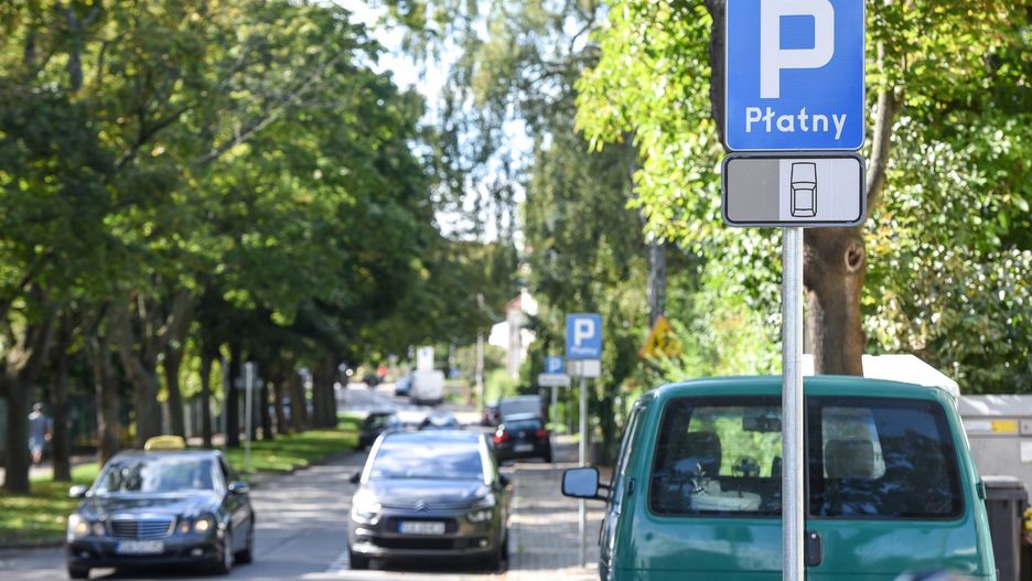 13.09.2021 GDYNIASTREFA PLATNEGO PARKOWANIA W GDYNI ORLOWIE FOT. PRZEMEK SWIDERSKI / POLSKA PRESS / DZIENNIK BALTYCKI