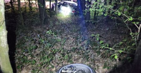 Pijany kierowca BMW uderzył na łuku drogi w BMW, którym podróżowała 31-latka w ciąży