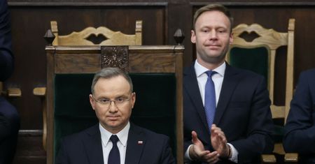 Nietypowa sytuacja z udziałem Dudy? "Wyjdź i nie wracaj"