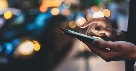 UKE z nowym raportem -  Plus nadal nie zachęcił do siebie klientów