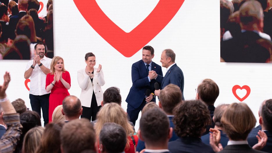 WIECZOR WYBORCZY KKW KOALICJA OBYWATELSKA W WARSZAWIE
07.04.2024 WARSZAWA
WYBORY SAMORZADOWE 2024
WIECZOR WYBORCZY KKW KOALICJA OBYWATELSKA
N/Z RAFAL TRZASKOWSKI DONALD TUSK,Image: 863177780, License: Rights-managed, Restrictions: , Model Release: no, Credit line: MARCIN BANASZKIEWICZ / FotoNews / Forum
MARCIN BANASZKIEWICZ / FotoNews / Forum
SAMORZAD, WYBORY, POLITYKA