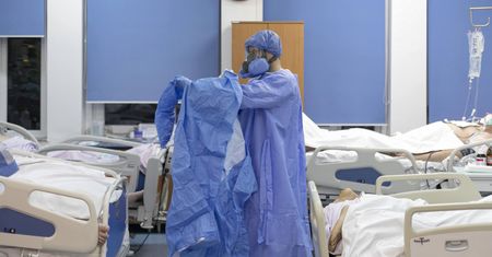 Wiceminister Kraska wyjawił liczbę nowych przypadków. Więcej niż tydzień temu