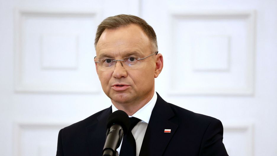 Prezydentka Gruzji z wizyt? w Polsce
Fot. Anita Walczewska/East News, Warszawa, 01.10.2024. Oficjalna wizyta prezydent Gruzji Salome Zurabiszwili w Polsce. Spotkanie z prezydentem Andrzejem Duda (n/z) w Palacu Prezydenckim. Wypodziedz dla mediow.
Anita Walczewska