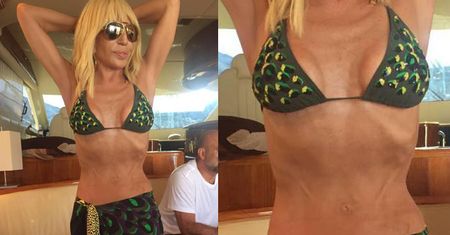 Fani o ciele Donatelli Versace: "Pępek MUMII" (ZDJĘCIA)