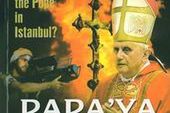 Autor kryminału o zamachu na papieża boi się o Benedykta XVI