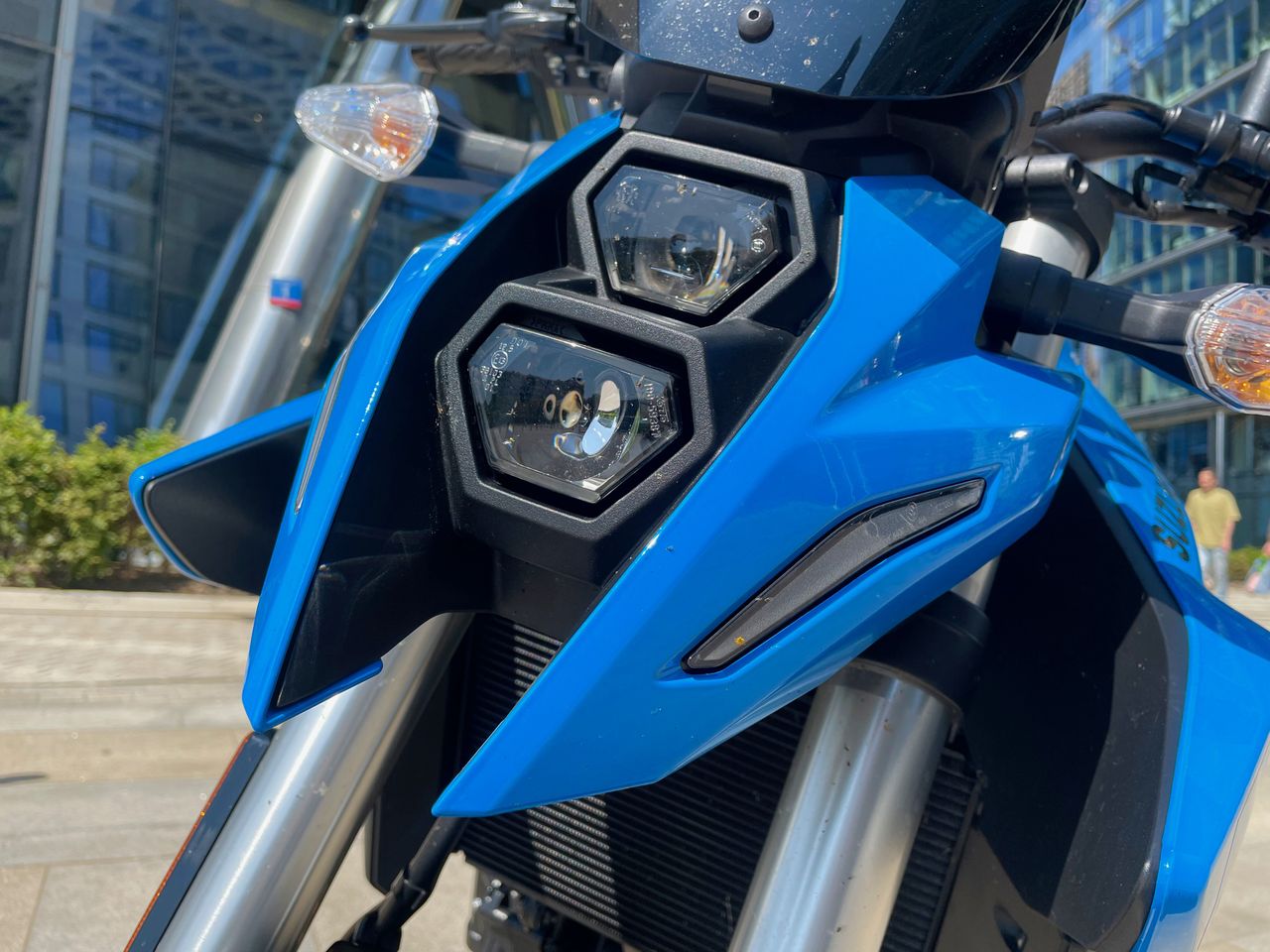 Suzuki GSX-8S