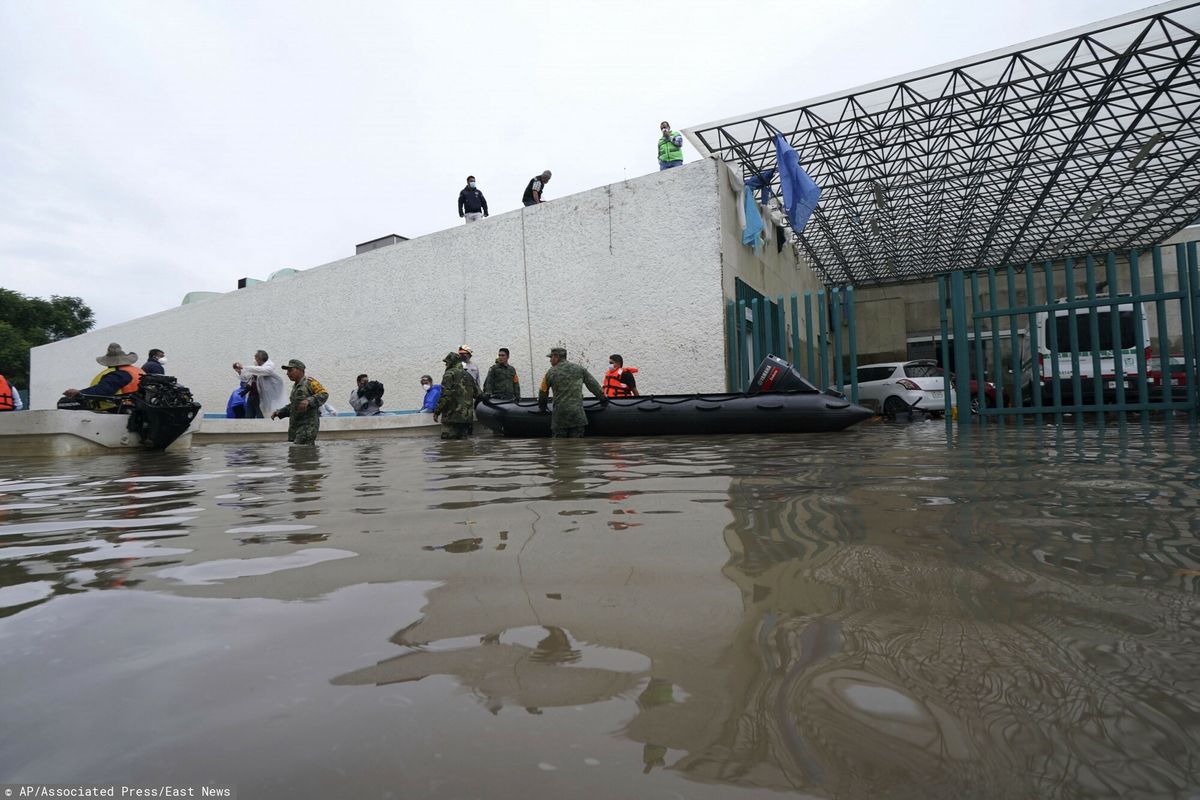 Meksyk. Szpital zalany przez powódź. Wielu pacjentów nie żyje 