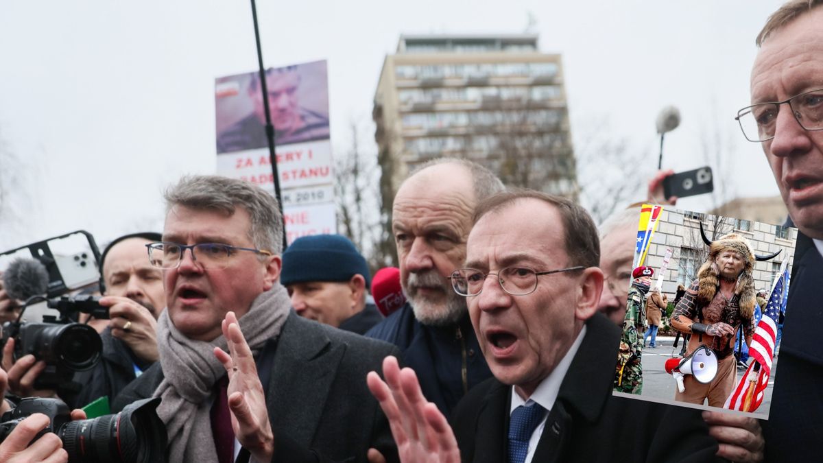 Kamiński i Wąsik próbowali wejść do Sejmu. Sieć zalała fala memów