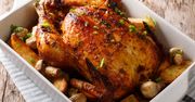 Obiad na Boże Narodzenie nie musi straszyć suchością. Tak upieczesz idealnie drób