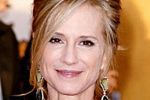 ''Lamb of God'': Holly Hunter matką Julianne Hough