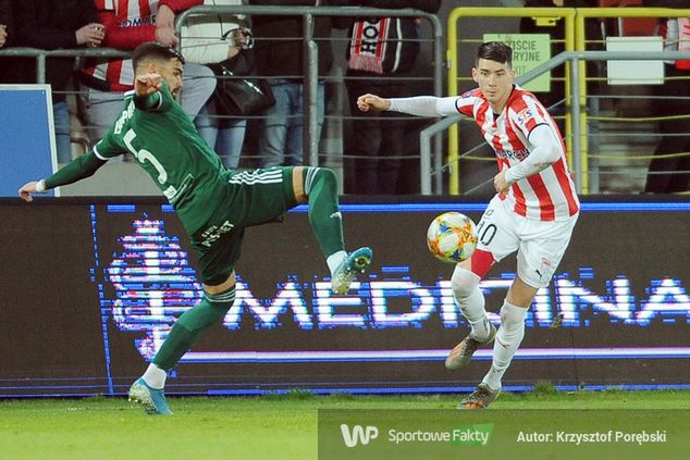 Israel Puerto otrzymał w sezonie już 4 żółte kartki