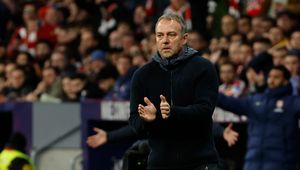 FC Barcelona rozbita. Tak miał zareagować Flick