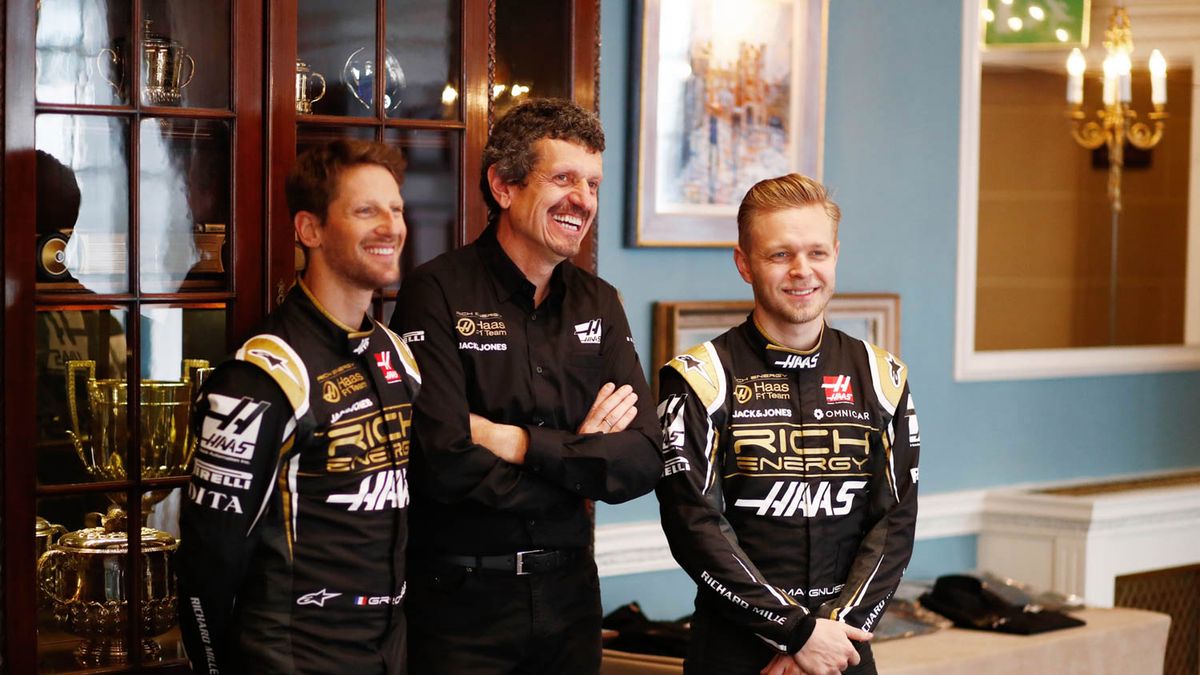 Zdjęcie okładkowe artykułu: Materiały prasowe / Haas / Na zdjęciu: od lewej Romain Grosjean, Gunther Steiner i Kevin Magnussen