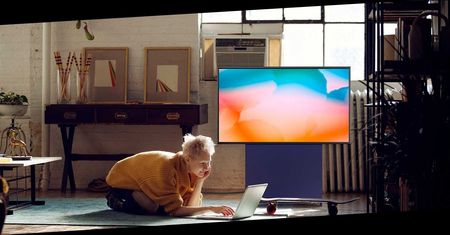 Takiego telewizora jeszcze nie było. Samsung The Sero idealnie wstrzeliwuje się w potrzeby Polaków. Ma jedną wadę