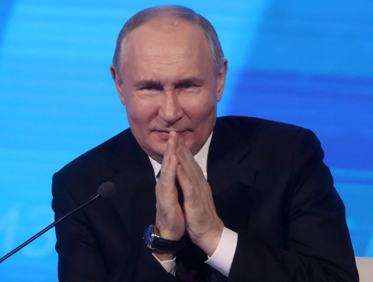 Putin pledges to "restore order" in annexed Ukrainian regions
