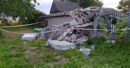 Wybuch butli z gazem propan-butan w Jakubowicach [Zdjęcia]