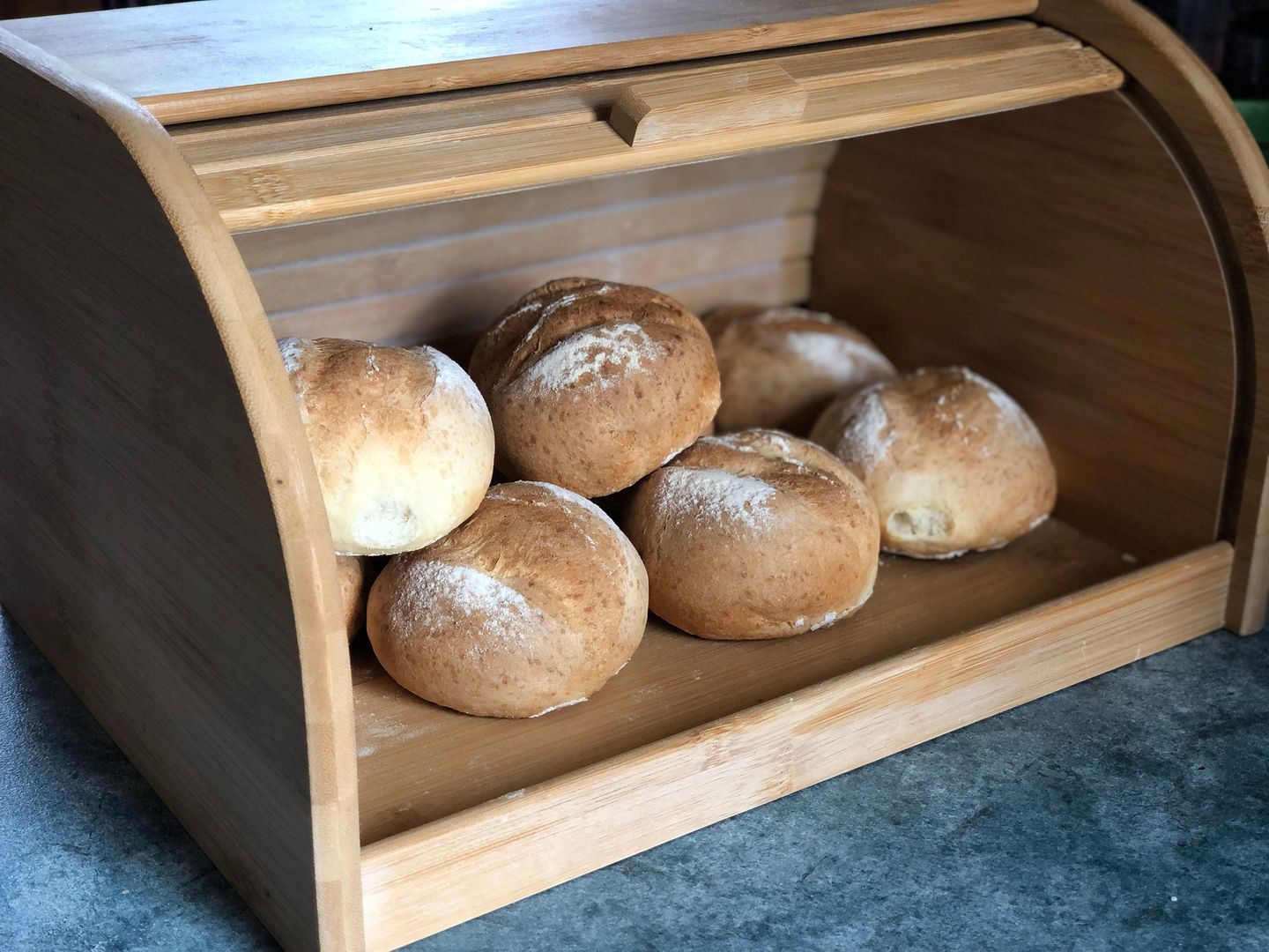 Przechowywanie pieczywa