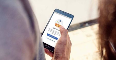 Reklamy z Facebooka zobaczą nawet ci, którzy nie mają tam konta