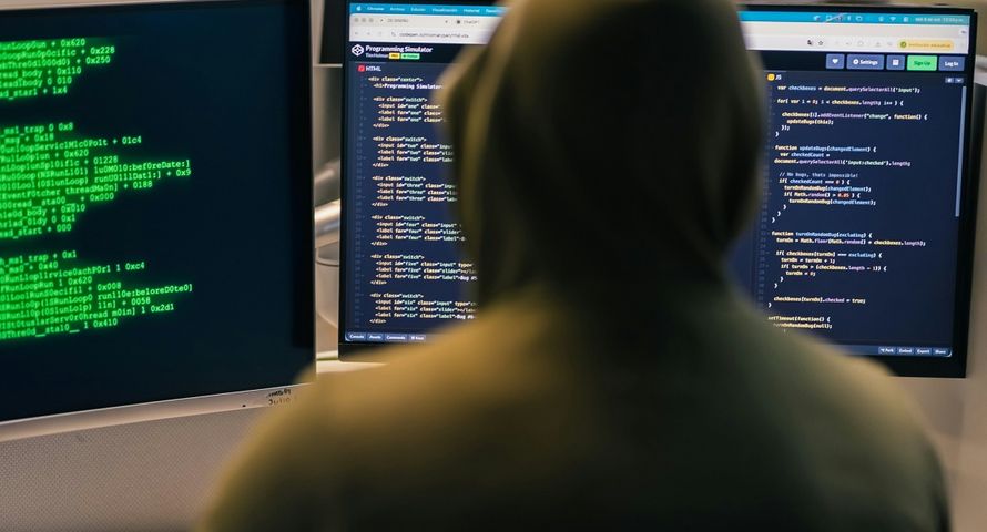 Wyciekły dane medyczne Polaków. NASK bada szczegóły