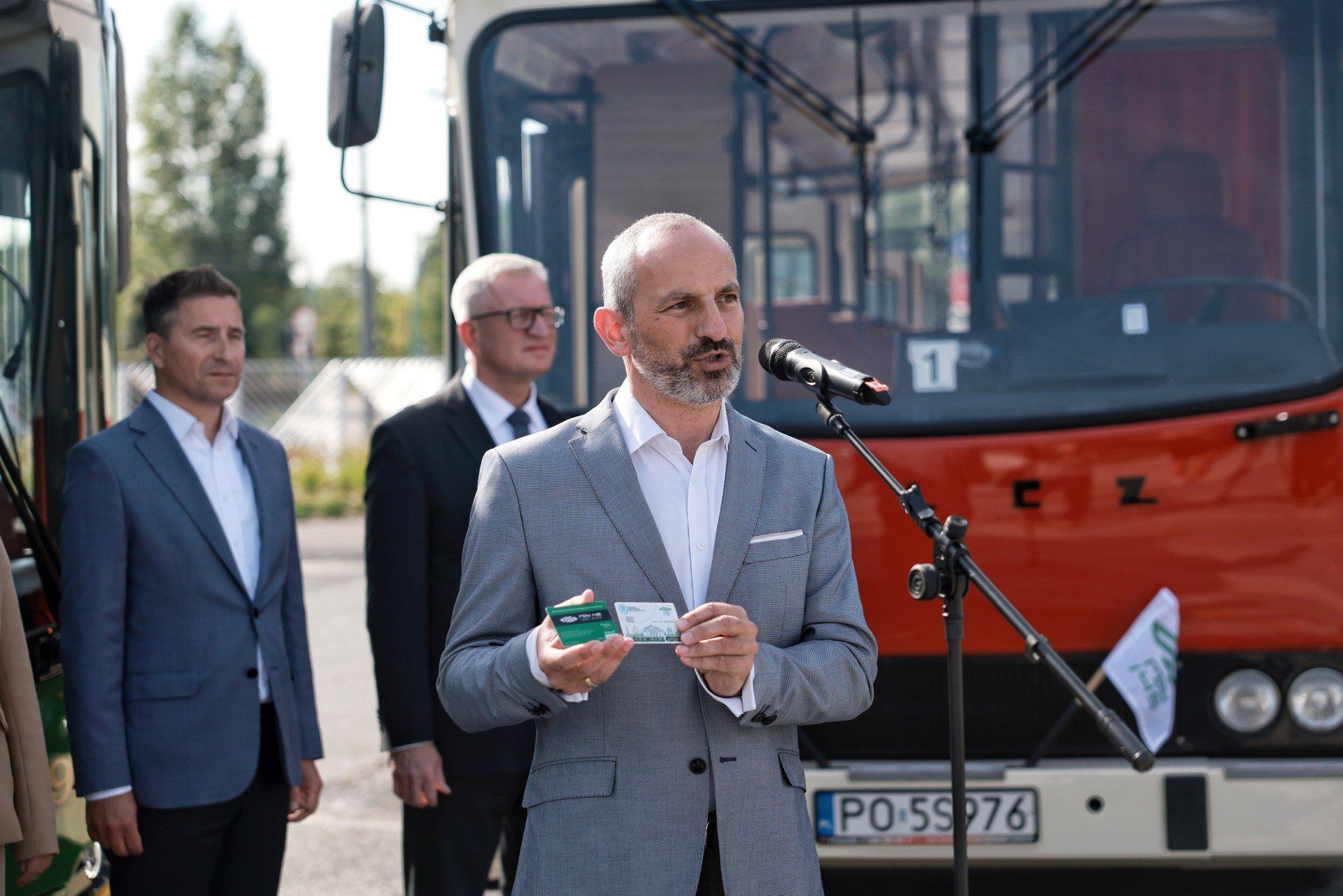 Wielka parada autobusów w Poznaniu