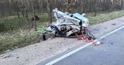Koszmarny widok. Auto rozpadło się na pół