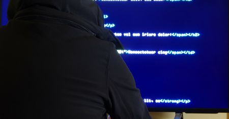 Rosyjski cyberatak na wielką skalę? Ekspert mówi o możliwych skutkach