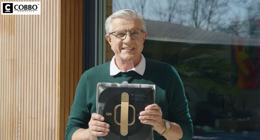 Zygmunt Chajzer twarzą marki Cobbo Robotics. Będzie odwiedzał klientów w domach